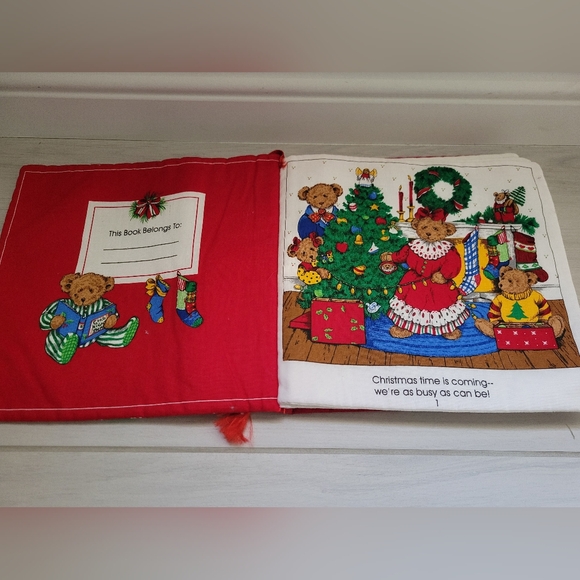 Children's Soft Book Christmas Book Great Gift Holiday Fabric Book Quilted - Picture 2 of 7
